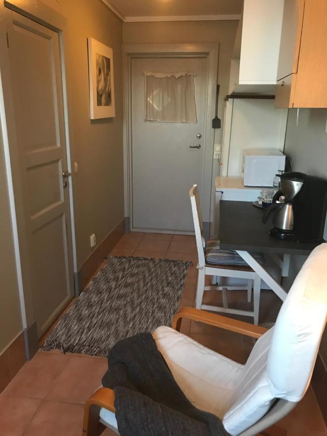 Broby Bed&Breakfast entréplan Nyköping Esterno foto
